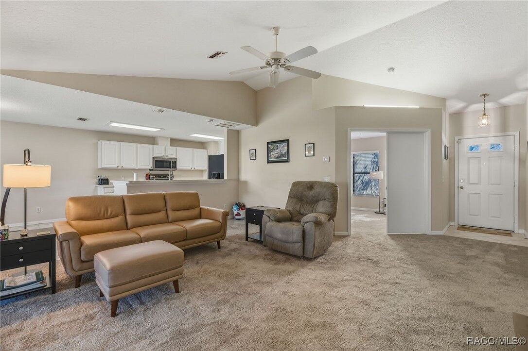 Property Photo:  6243 W Lexington Drive  FL 34429 