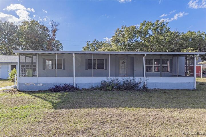 Property Photo: 1650 S Canary Terrace FL 34450