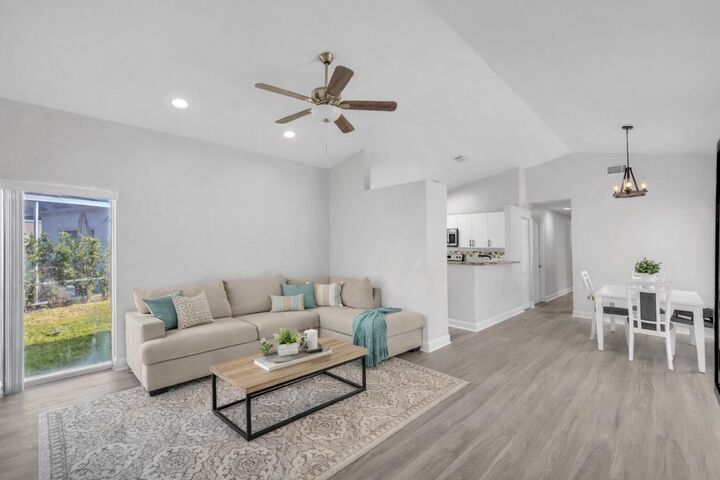 Property Photo:  1116 SW 180 Terrace  FL 33029 