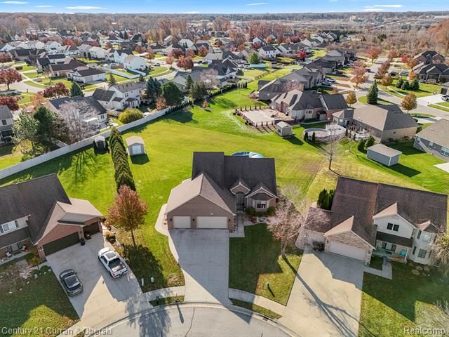Property Photo: 4973 Orchard Crest Court MI 48161