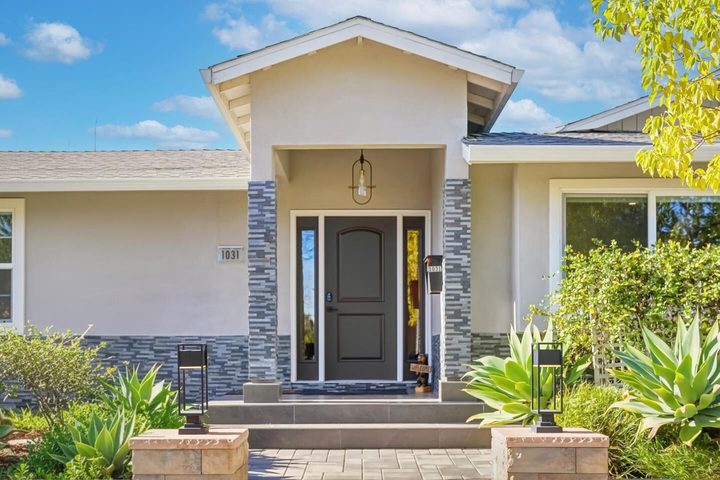 Property Photo: 1031 Enderby Way CA 94087