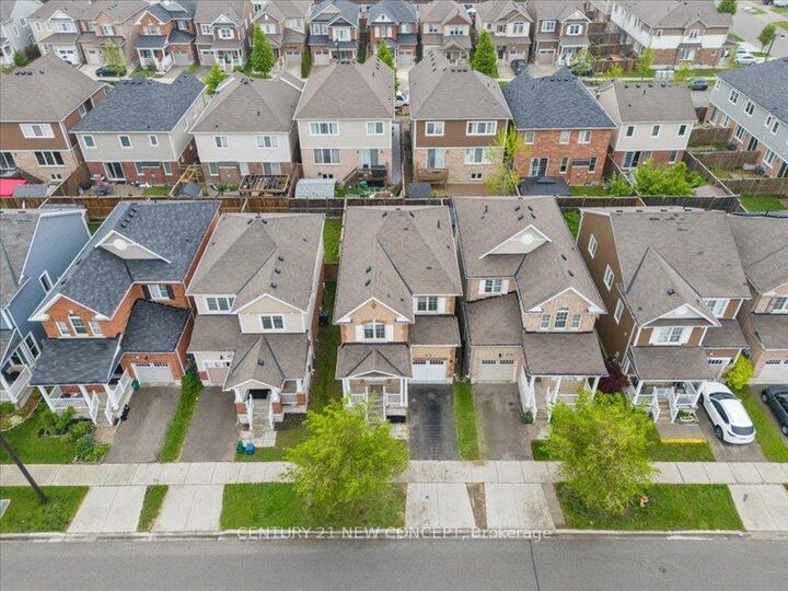 Property Photo:  85 Ludolph Street  ON N2R 0J4 