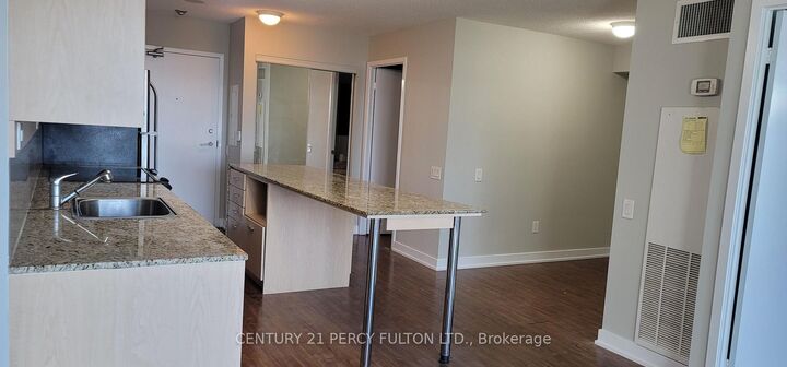 Property Photo:  29 Singer Court 508  ON M2K 0B3 