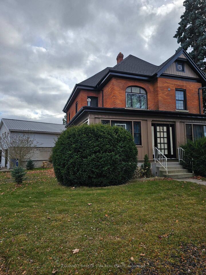 Property Photo: 61 London Road ON N0P 2K0