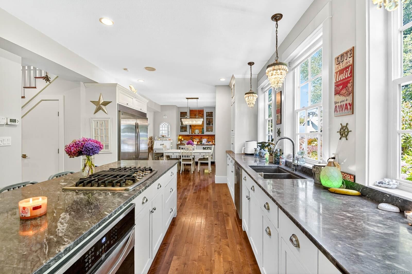 Property Photo:  4455 Elizabeth St  BC V9Y 6L4 