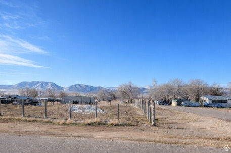 Property Photo:  400 S 100 E 5  UT 84630 