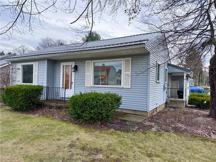 Property Photo:  421 S Main St  PA 16125 