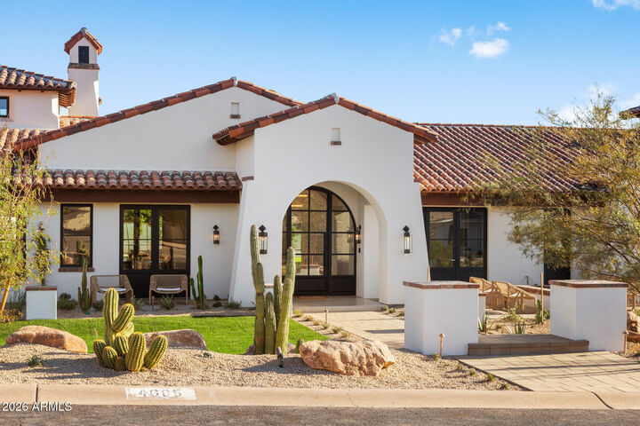 Property Photo: 4605 E Rockridge Road AZ 85018