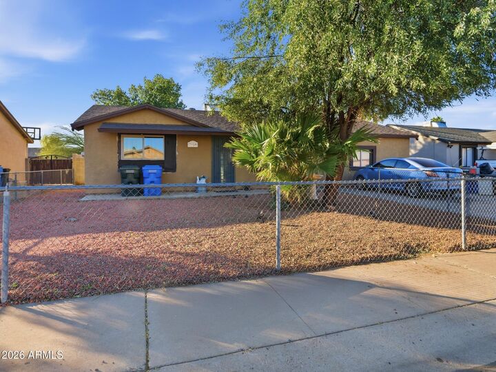 Property Photo:  7959 W Coolidge Street  AZ 85033 