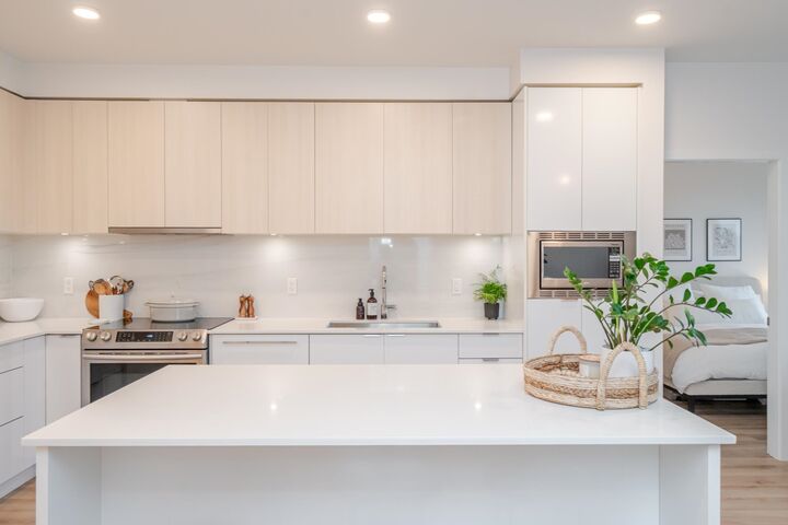 Property Photo: 1892 Starling Drive 201 BC V4M 0E4
