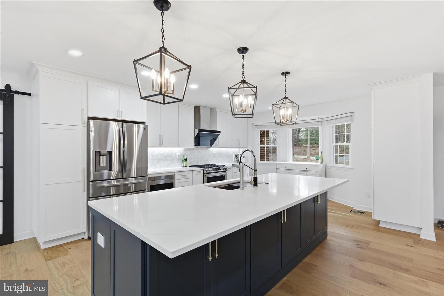 Property Photo:  10412 Samaga Drive  VA 22124 