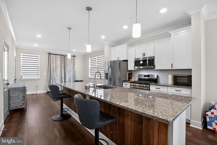 Property Photo:  5907 Kate Chopin Place  MD 20695 