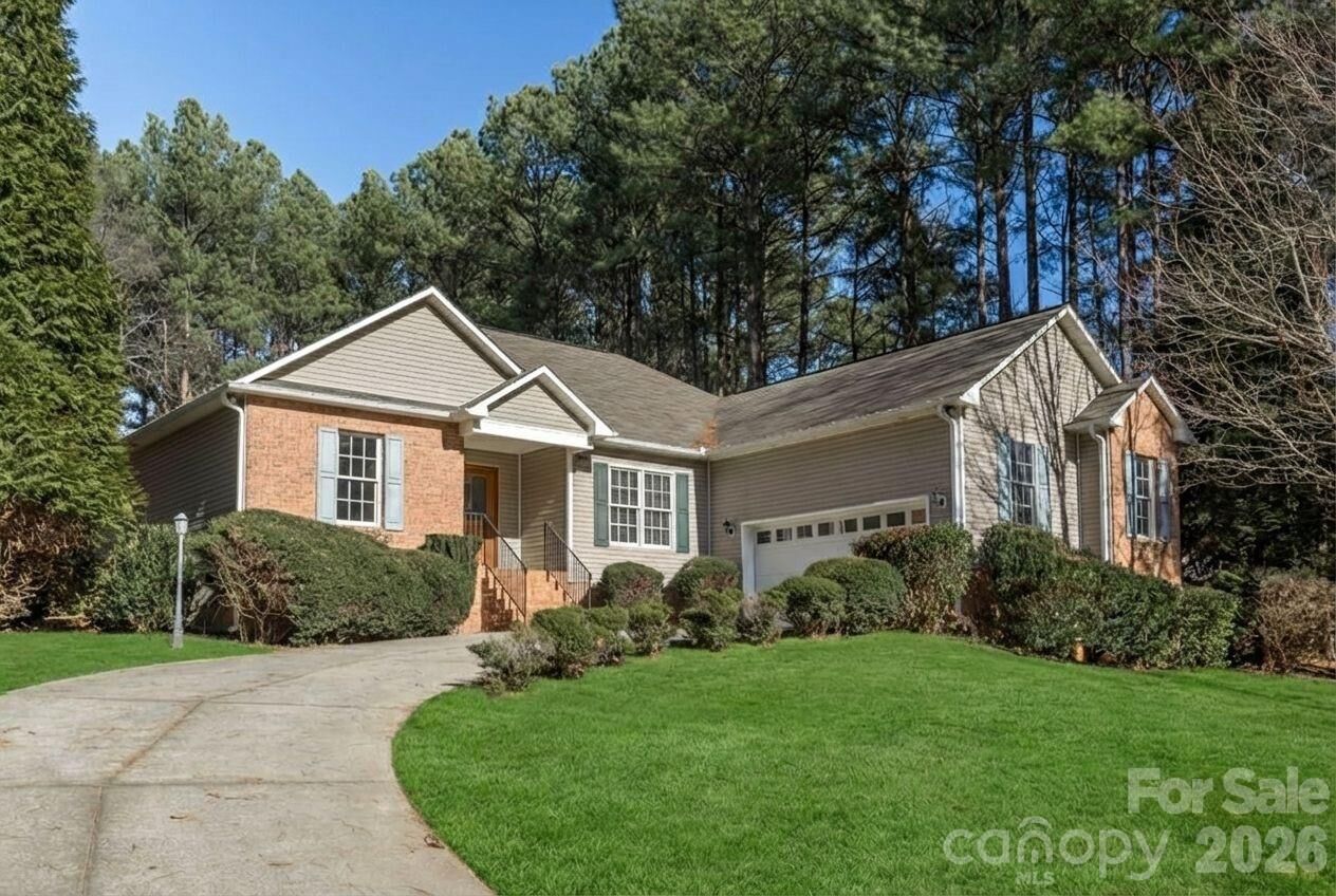 Property Photo:  8484 Mayflower Court  NC 28682 