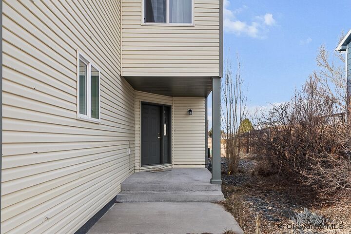 Property Photo: 5412 Townsend Pl WY 82009