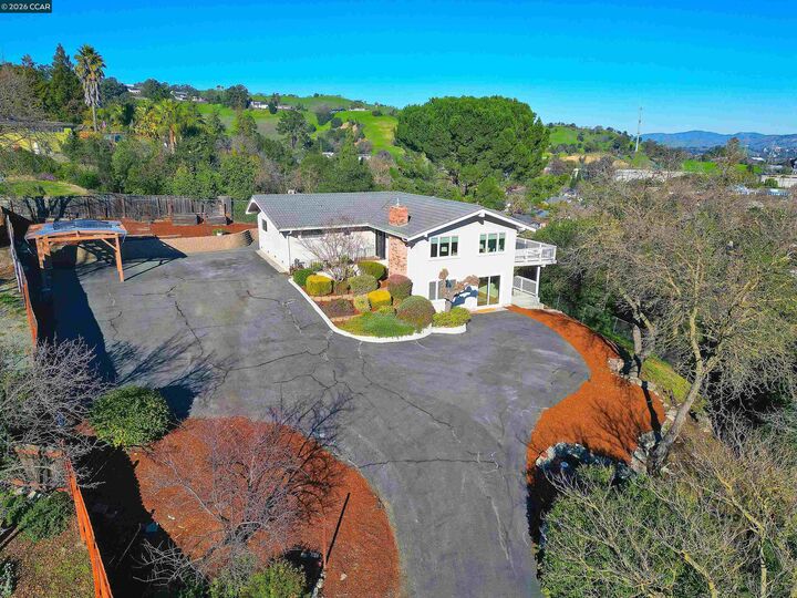 Property Photo:  12 Westminster Place  CA 94549 