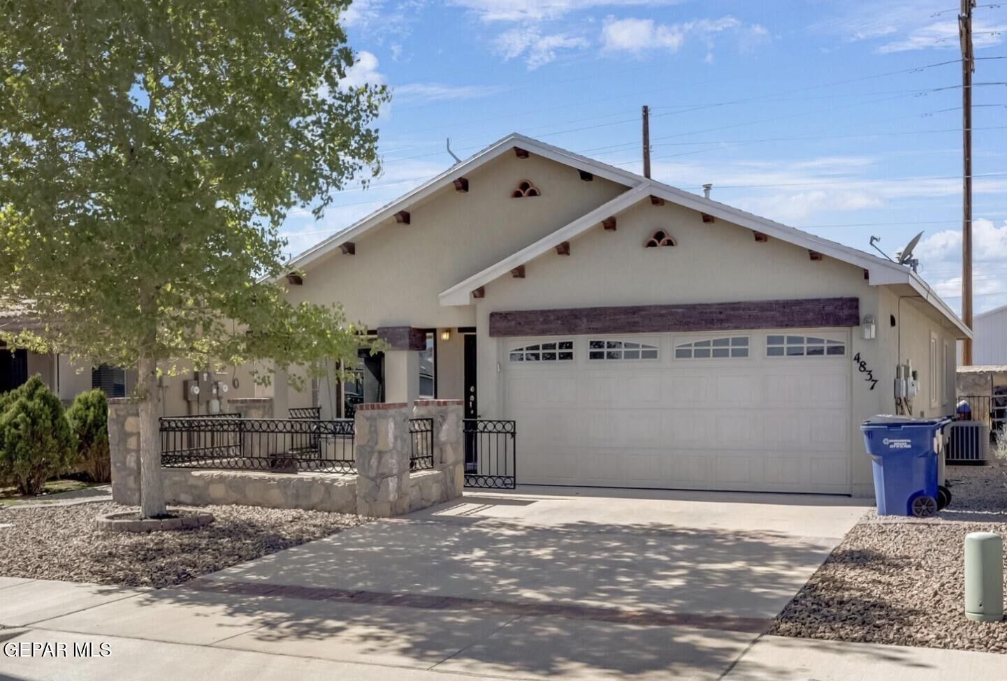 Property Photo:  4837 Kiko A Fierro Drive  TX 79938 