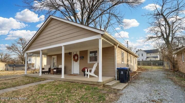 Property Photo:  1641 Taylor Ave  KY 40213 