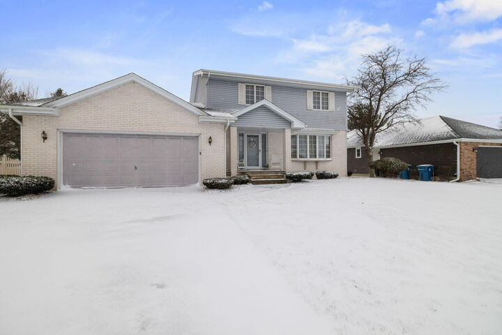 Property Photo:  237 Blickview Drive  IN 46375 