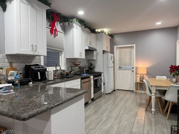 Property Photo:  313 Washington Ave  NJ 07202 