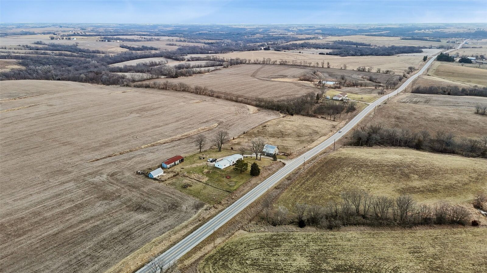 Property Photo:  737 G76 Highway  IA 50062 