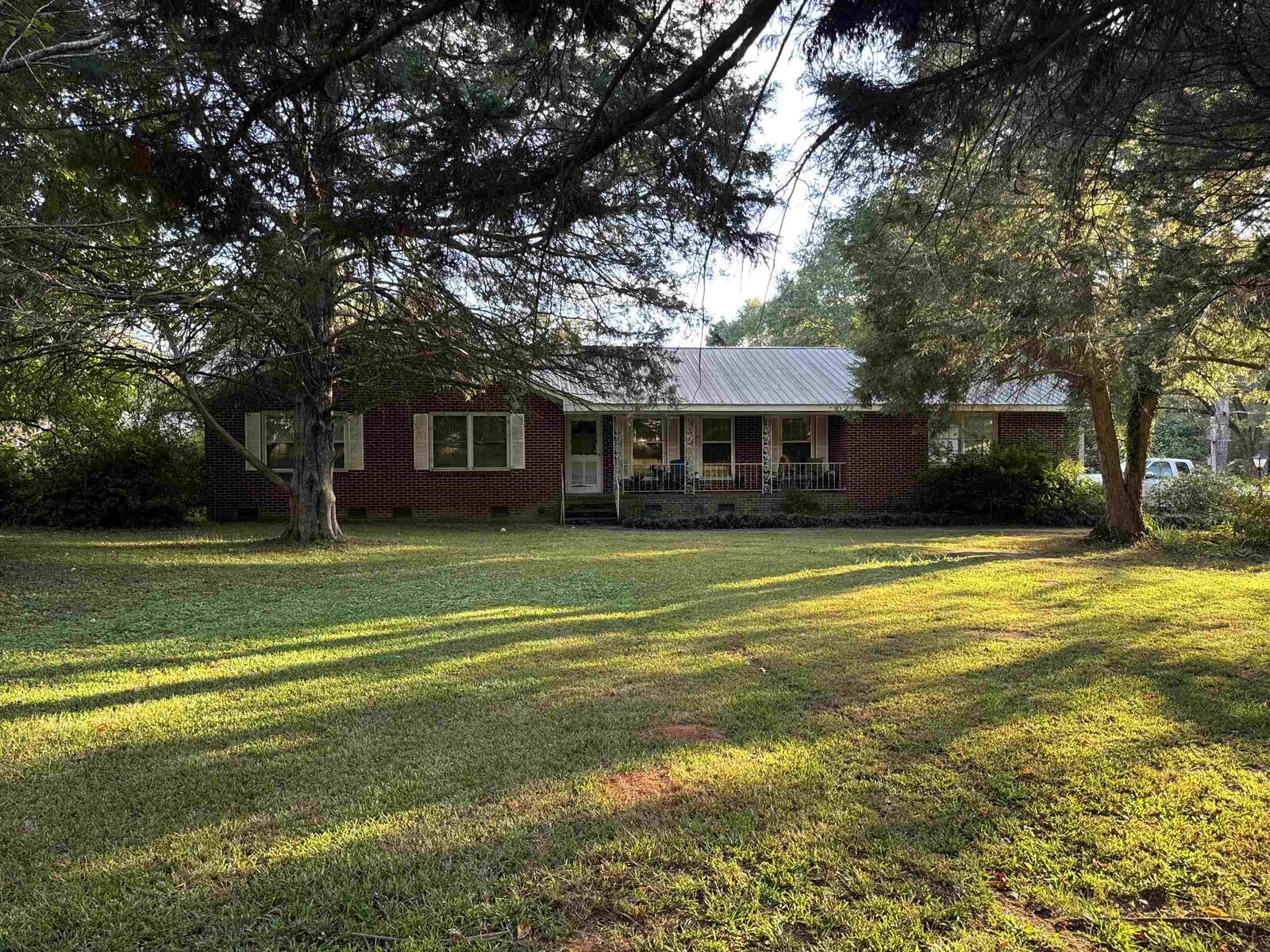Property Photo:  1281 Siloam Road  GA 30642 