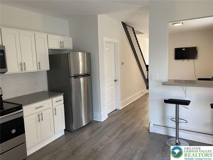 Property Photo:  517 Thomas Street  PA 18015 