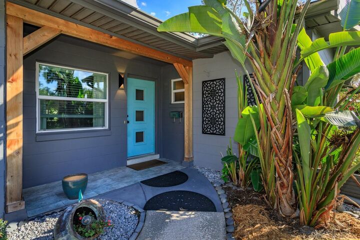 Property Photo: 1105 Strathmore Drive FL 32806