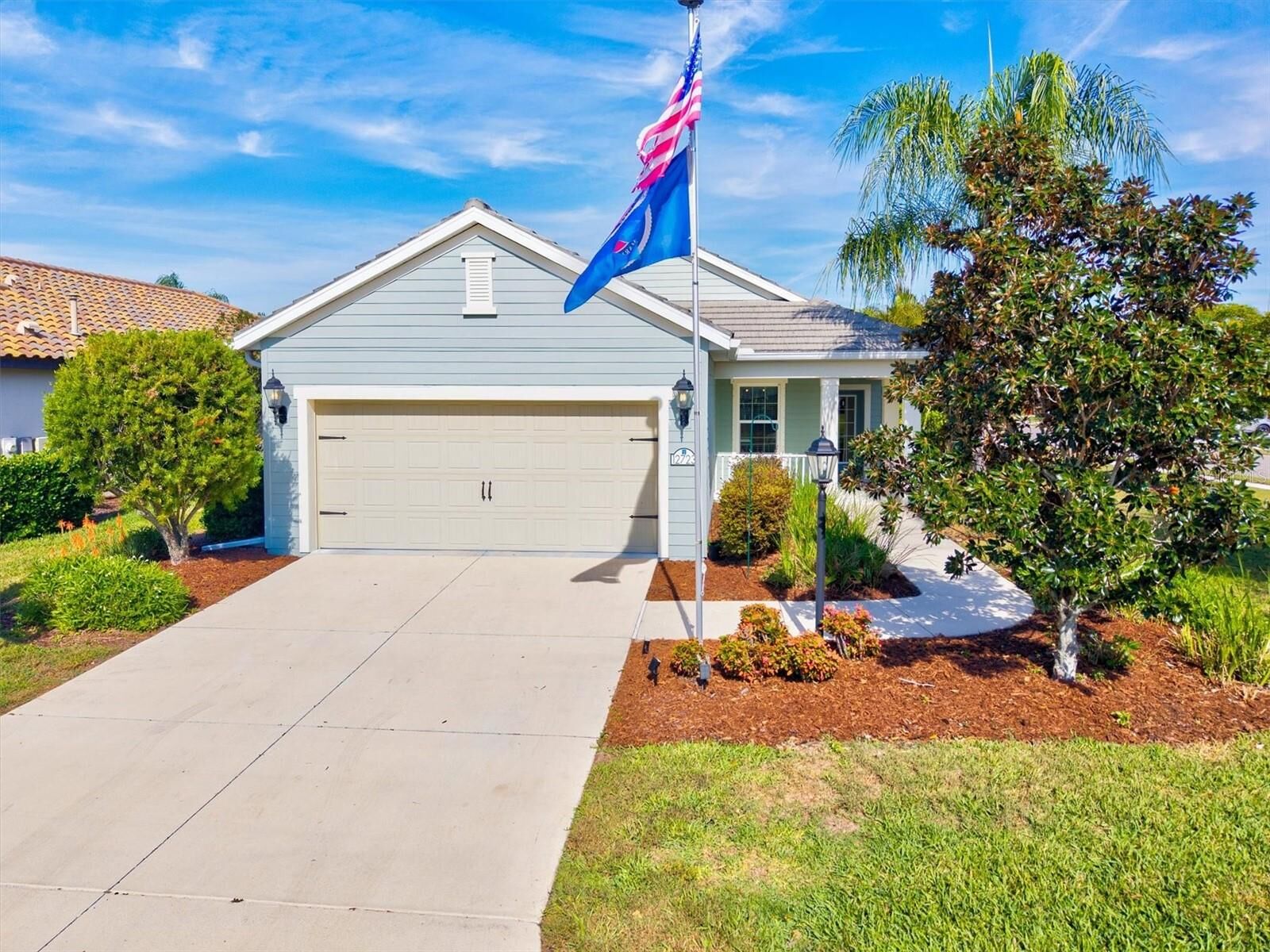 Property Photo: 12723 Crystal Clear Place FL 34211