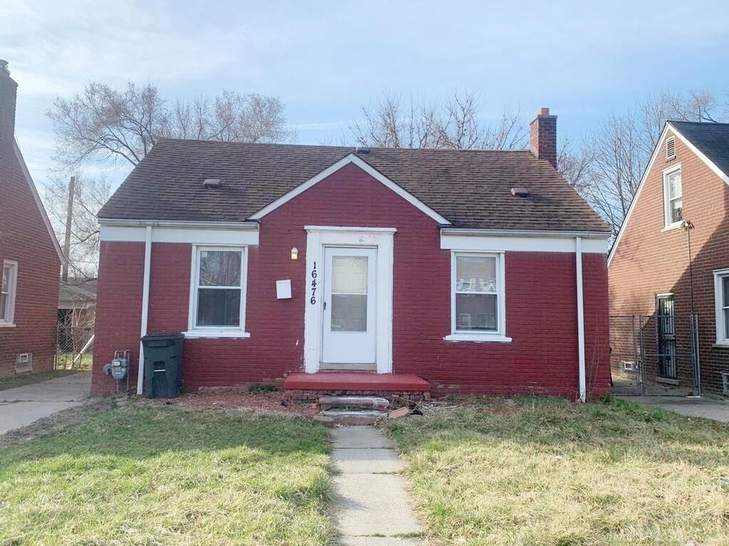 Property Photo:  16476 Fairmount Drive  MI 48205 
