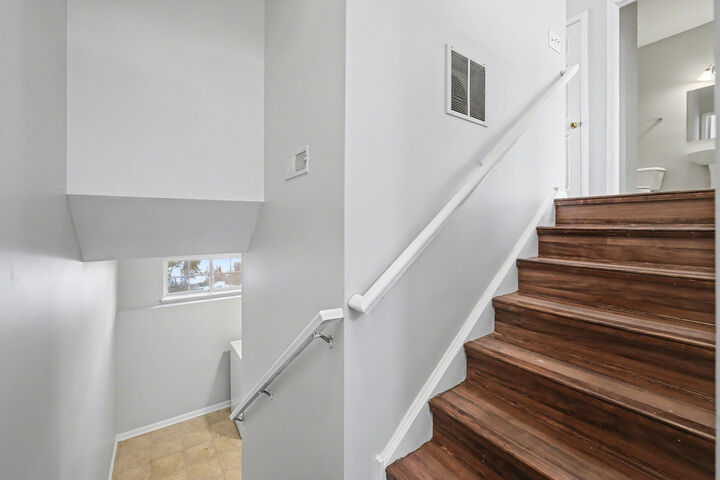 Property Photo: 1823 Indian Hill Lane IL 60503