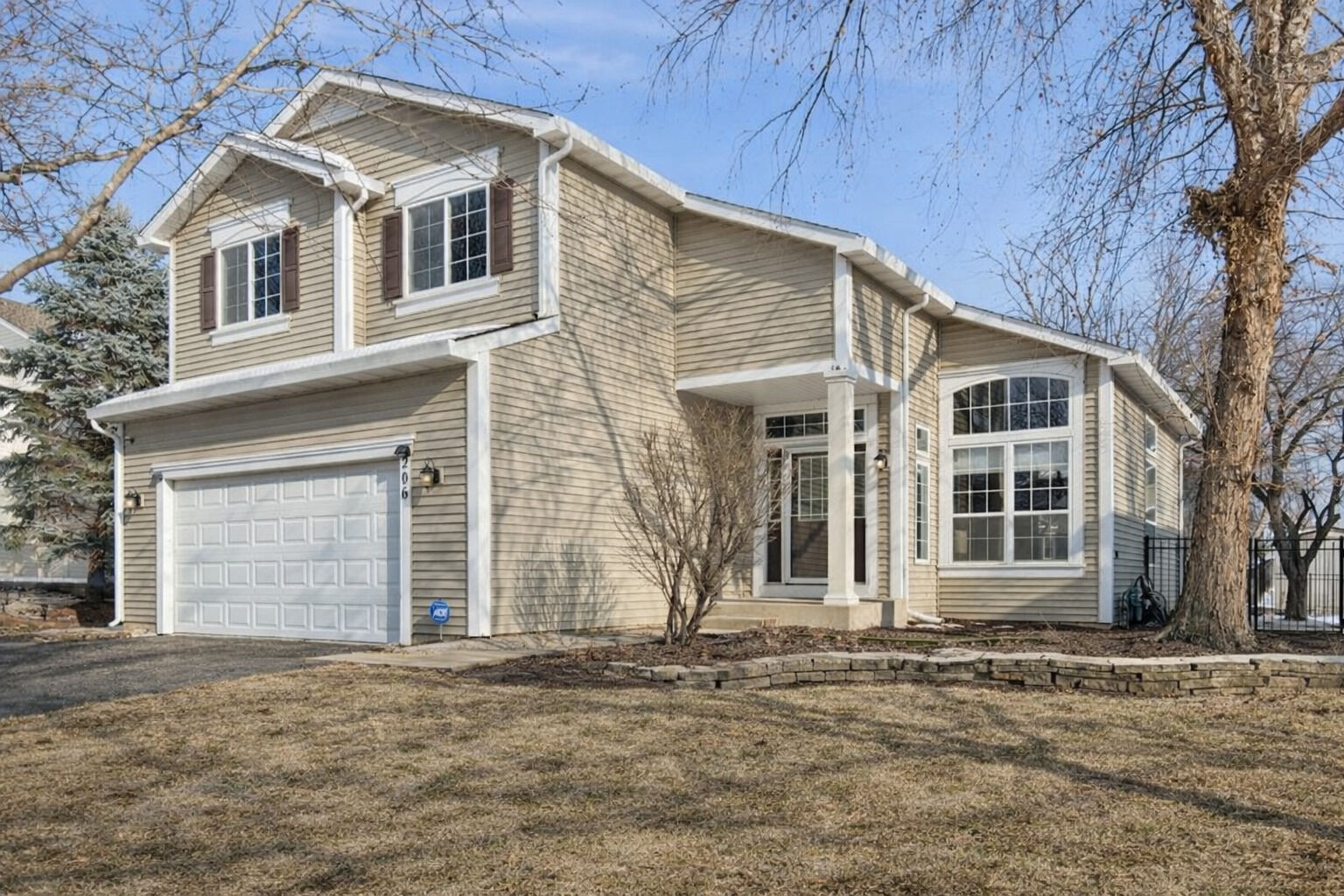 Property Photo:  206 Sparrow Lane  IL 60490 