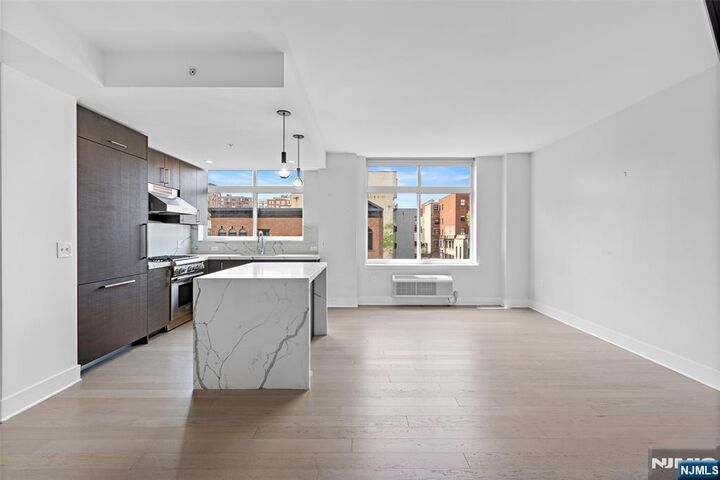 Property Photo:  1400 Hudson Street 435  NJ 07030 