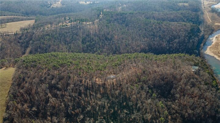 Property Photo:  539, 457, 56, 000 Thompson Lane  MO 64854 