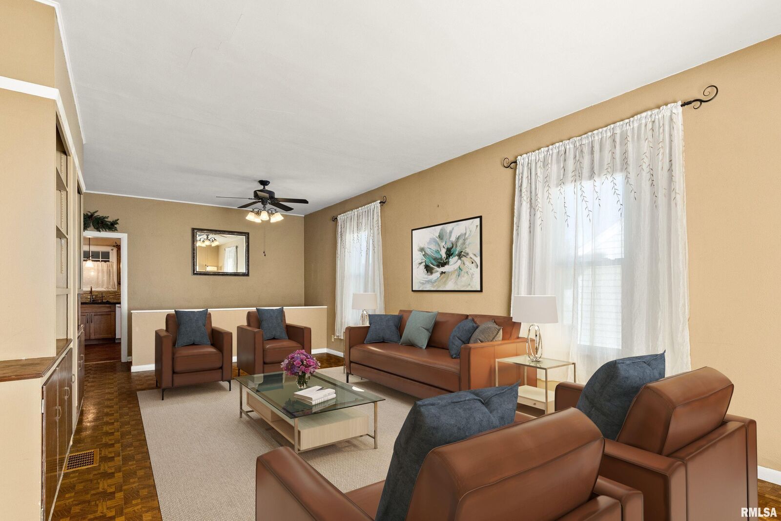 Property Photo: 523 N Main Street IL 61550