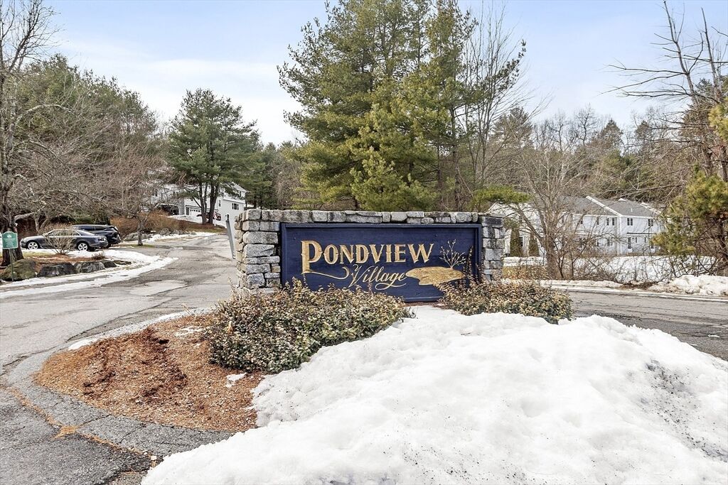 Property Photo: 103 Pondview Pl 103 MA 01879