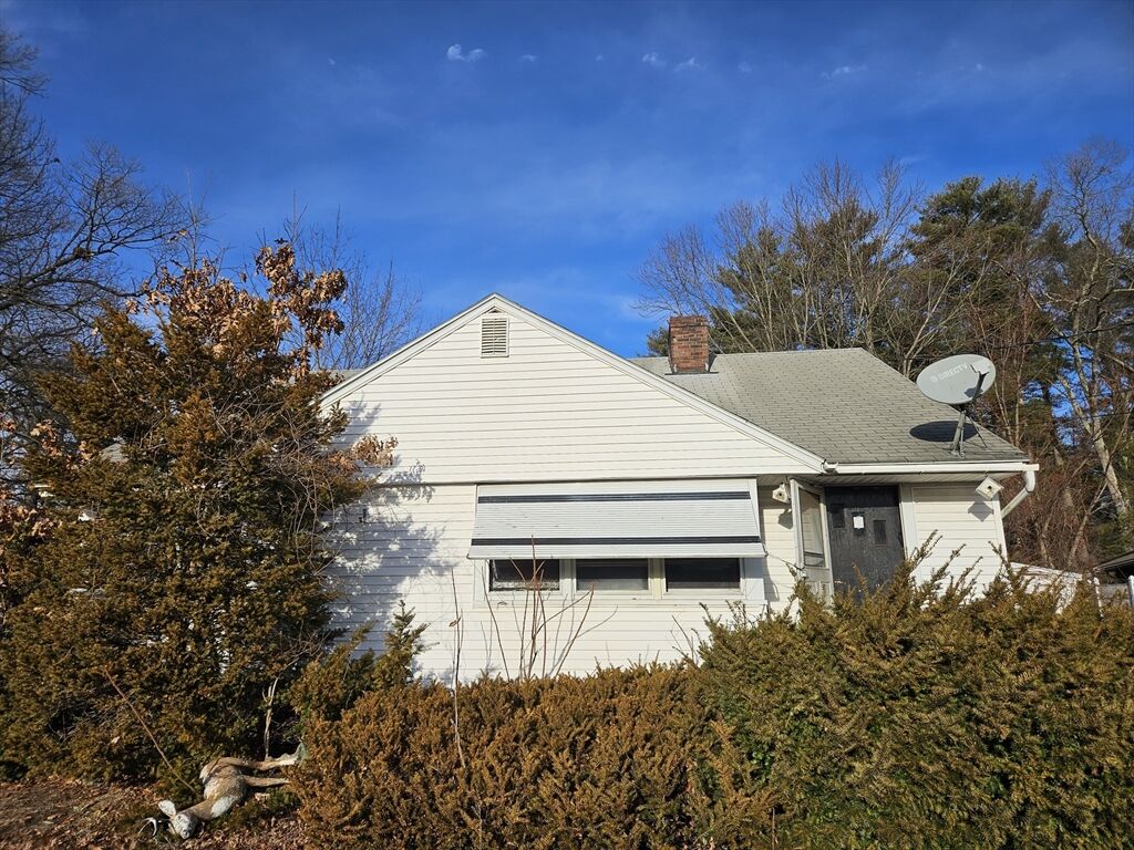 Property Photo:  67 Woodside Terr  MA 01085 