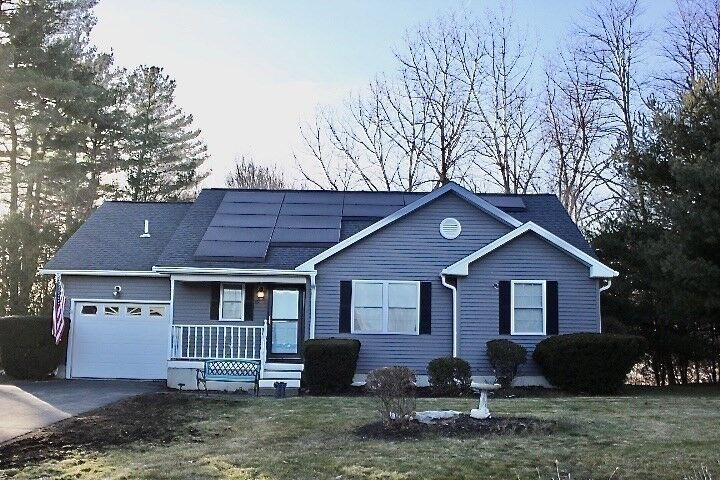 Property Photo:  15 Elizabeth Dr 15  MA 01532 