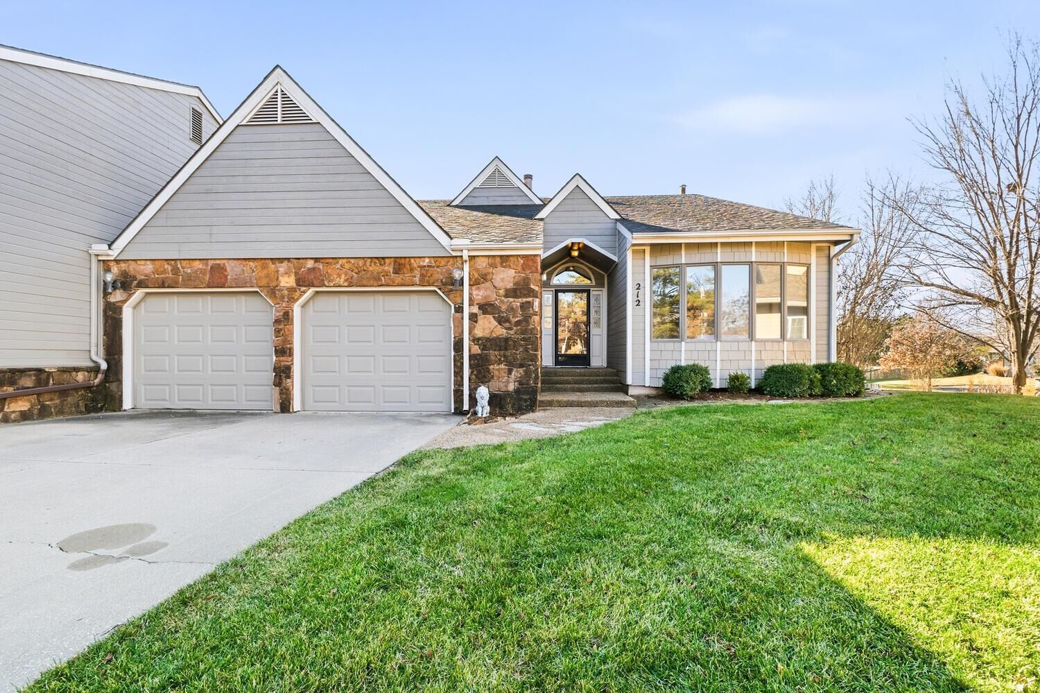 Property Photo:  909 N Maize Rd  KS 67212 