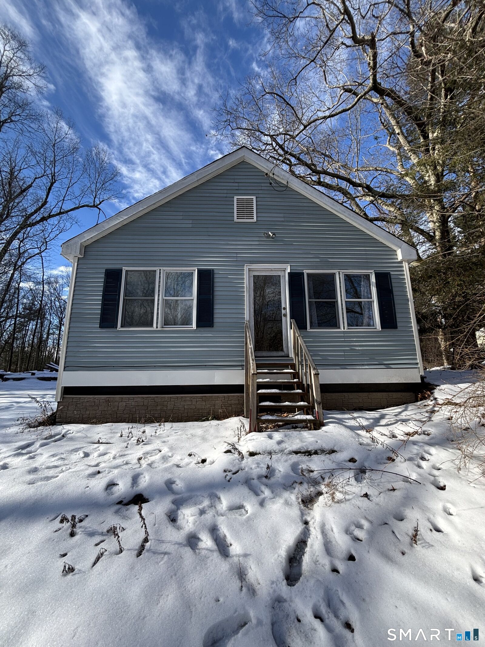 Property Photo: 25 Goose Green Road CT 06063