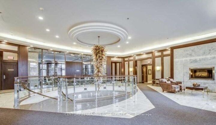 Property Photo: 135 Wynford Drive 1402 ON M3C 0J4