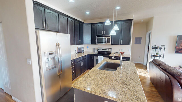 Property Photo: 6986 W Harlech Ln UT 84128