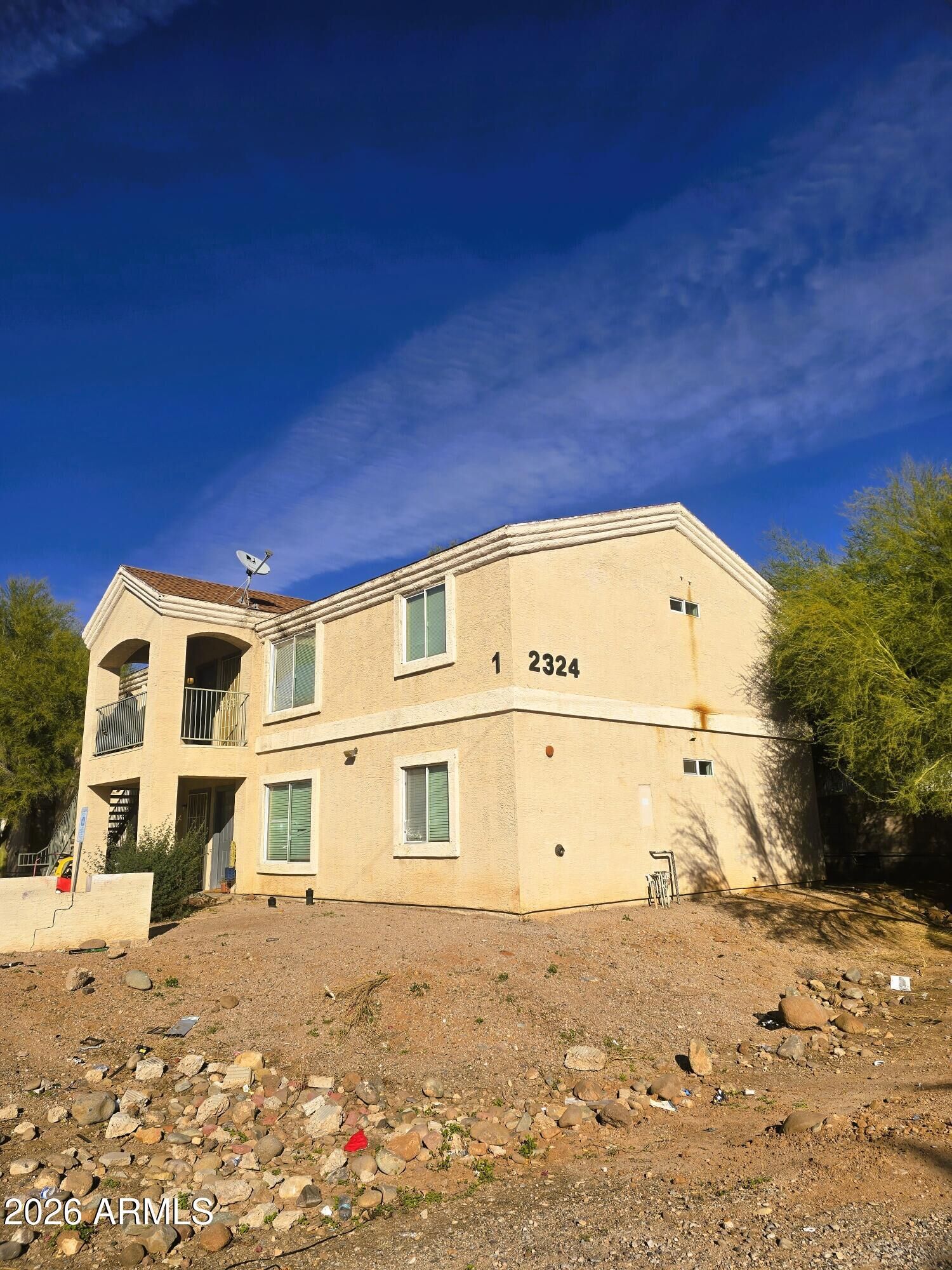 Property Photo:  2324 W Lone Cactus Drive 101  AZ 85027 