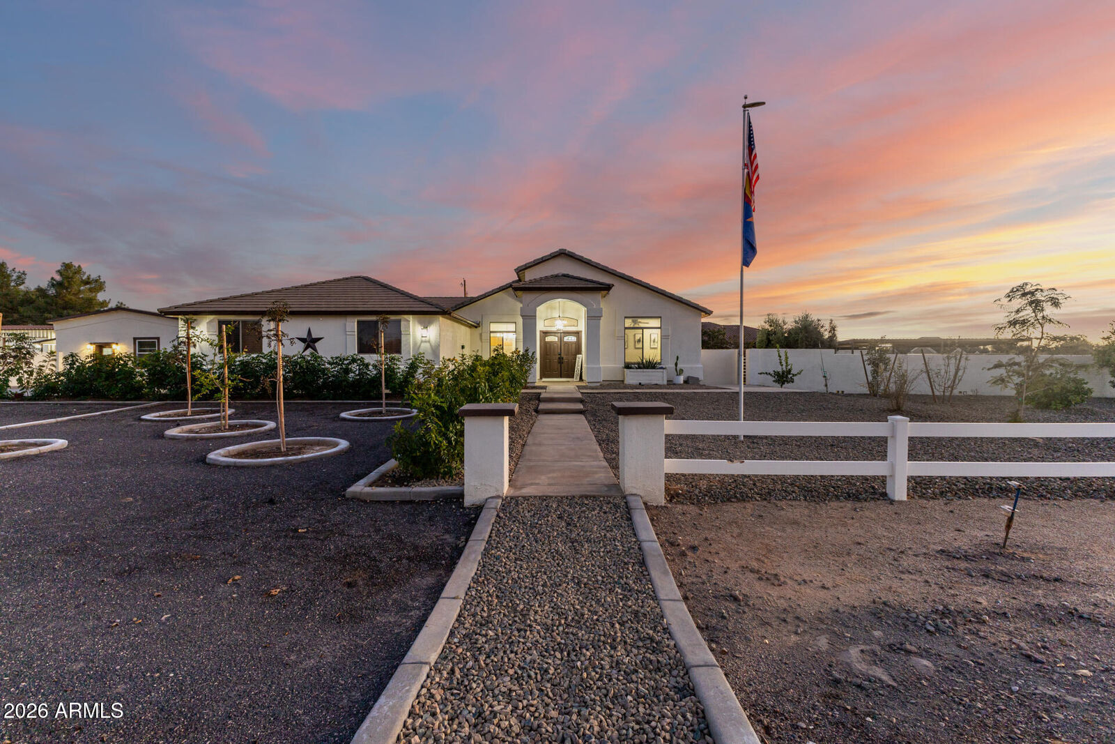 Property Photo:  2863 E Cedar Waxwing Drive  AZ 85298 