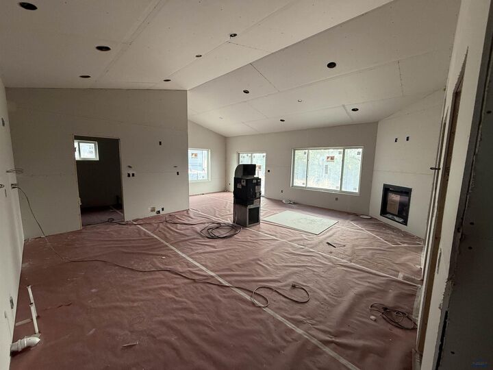 Property Photo: 1222 Pinnacle Ct SD 57701