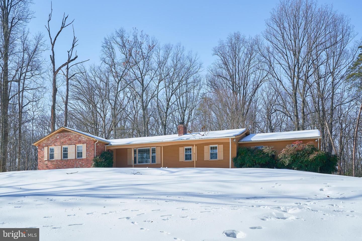 Property Photo:  500 Springvale Road  VA 22066 