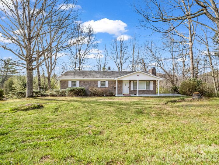 Property Photo:  755 Mount Olivet Road  NC 28790 