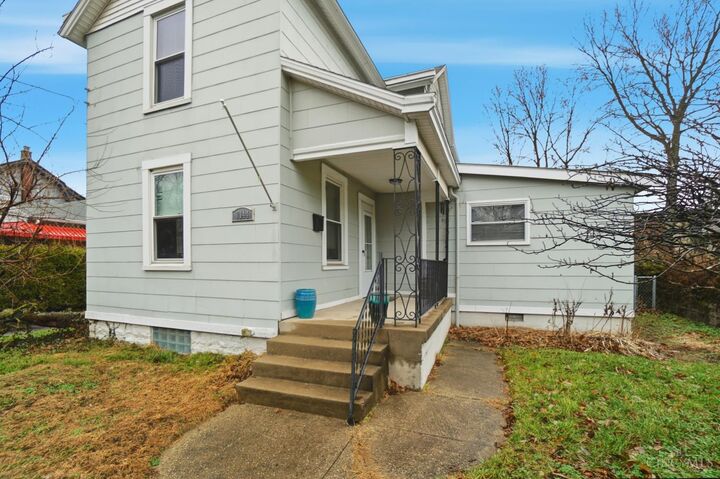 Property Photo:  1144 Carolina Avenue  OH 45237 