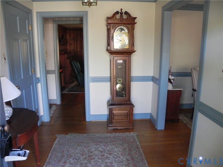 Property Photo:  401 Lee Avenue  VA 23075 