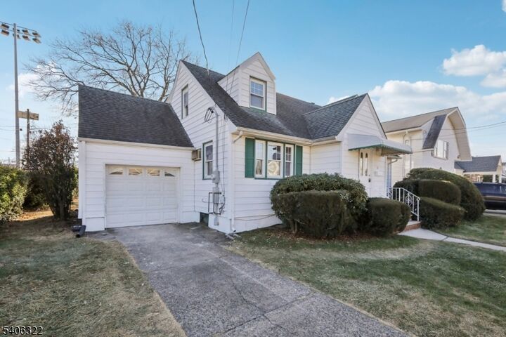 Property Photo:  72 Washington Ave  NJ 07407 