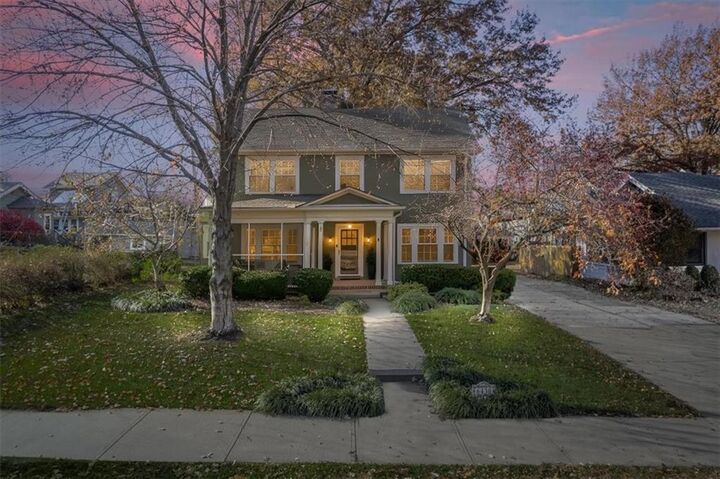 Property Photo:  6430 Wyandotte Street  MO 64113 